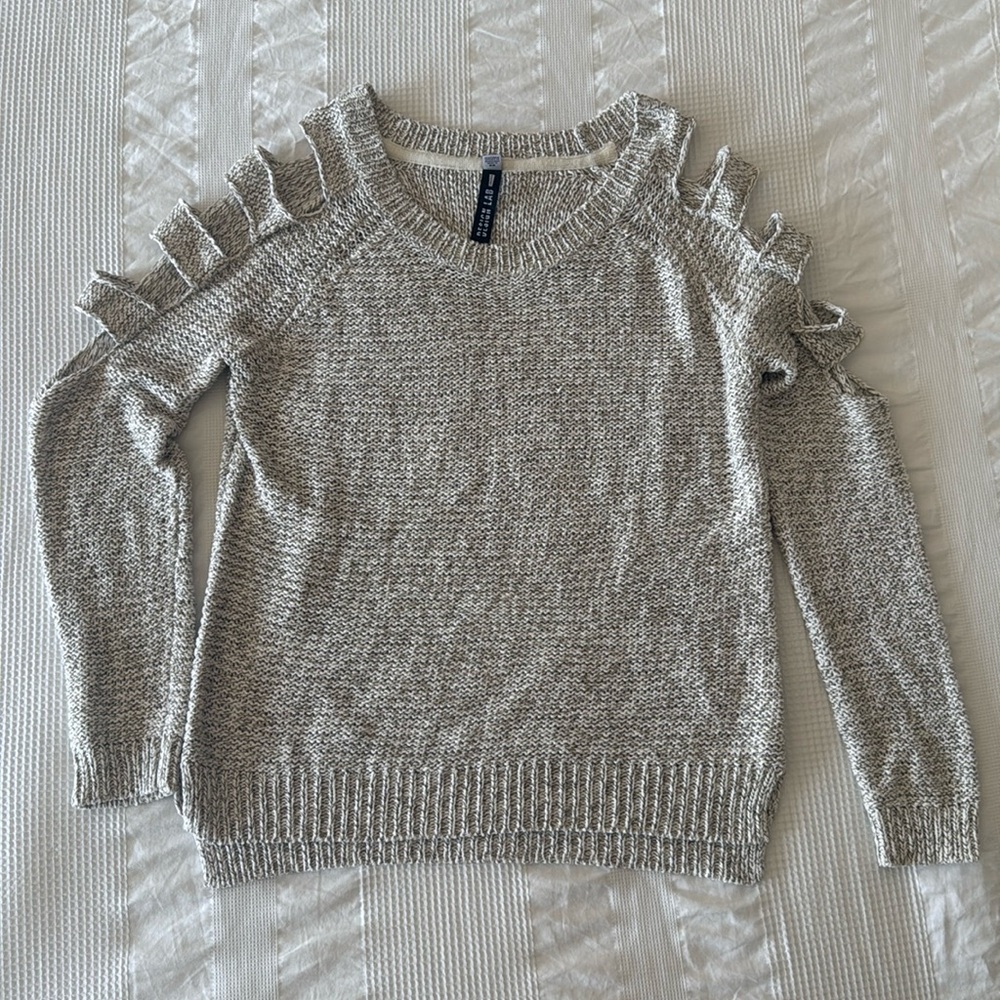 Design Lab Lord & Taylor sweater